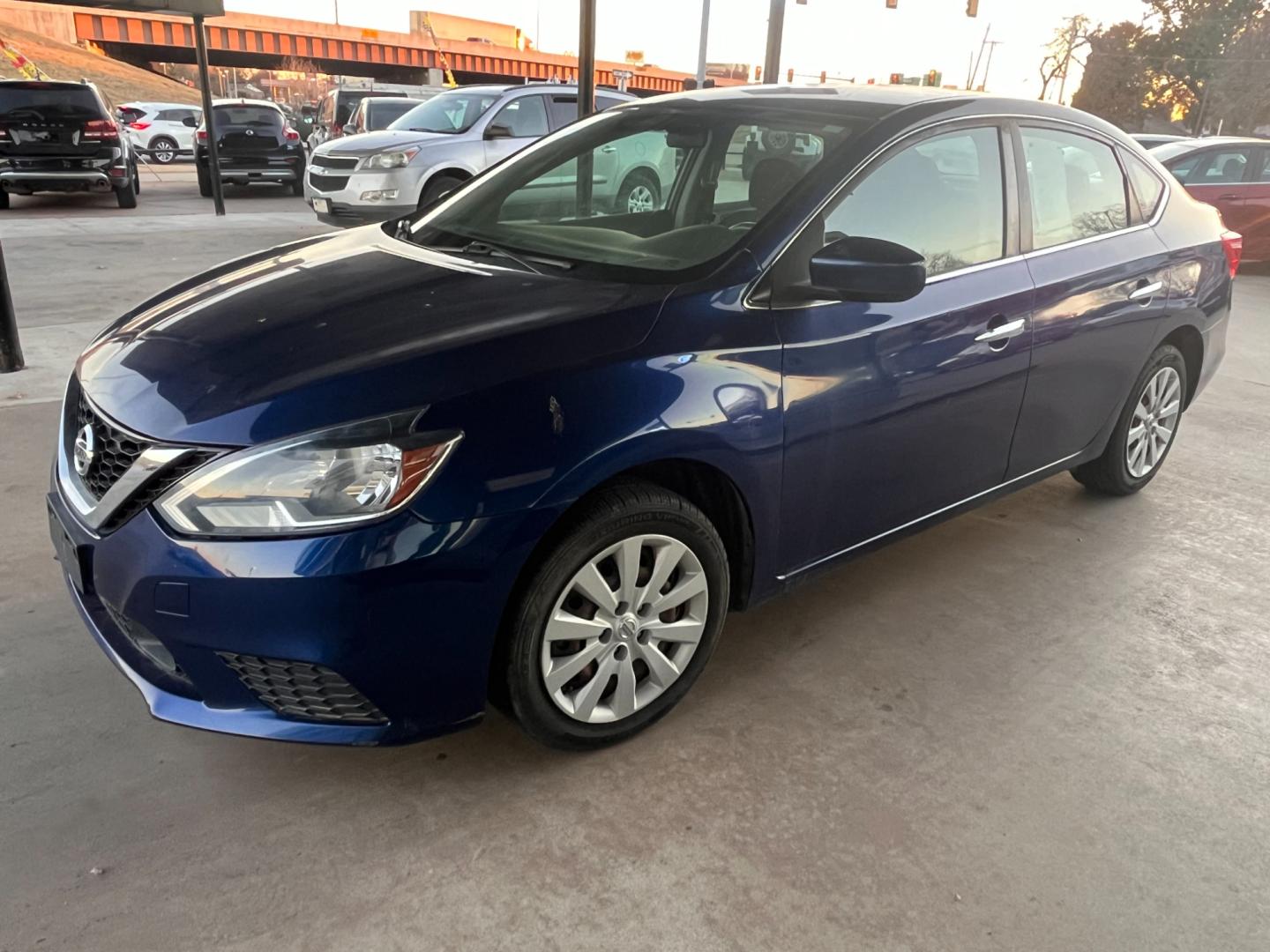 2018 BLUE NISSAN SENTRA SR; S; SL; SV S CVT (3N1AB7AP1JY) with an 1.8L L4 SFI DOHC 16V engine, CVT transmission, located at 8101 E. Skelly Dr., Tulsa, OK, 74129, (918) 592-3593, 36.121891, -95.888802 - Photo#1